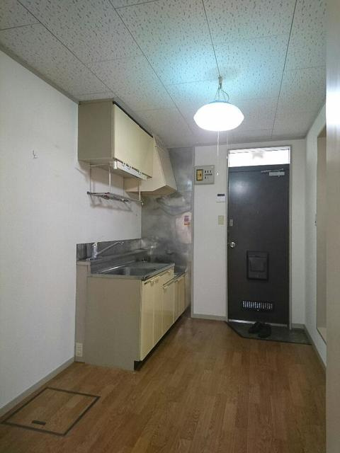 メゾンローゼ読売ランドのキッチン