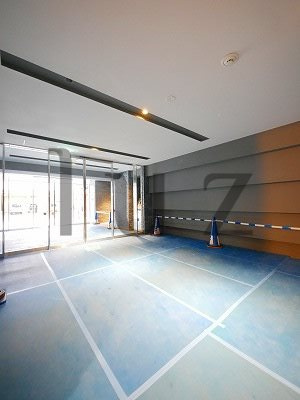 ラフィシア関内のエントランス