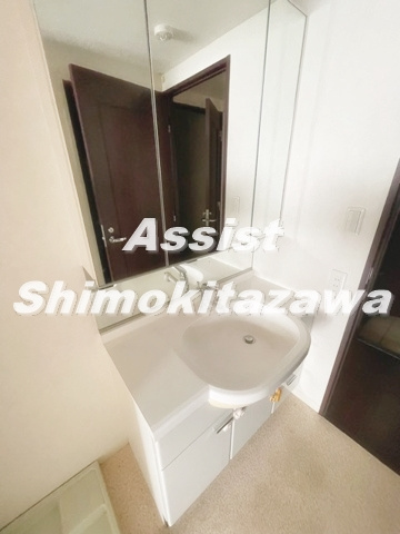 ベルジェ経堂の洗面所
