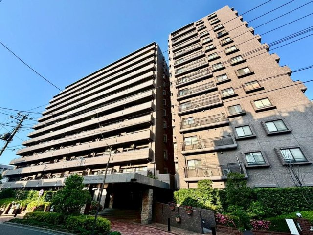コスモ住吉扇橋の外観|平成１０年築の耐震基準適合大規模マンション、コスモ住吉扇橋は即日現地案内可能となっておりますので、お気軽にお問い合わせください！