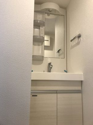 クレヴィスタ西馬込の洗面所