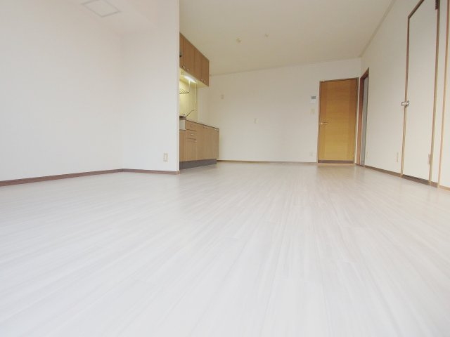 セジュールＮＡＫＡＭＵＲＡの居間・リビング