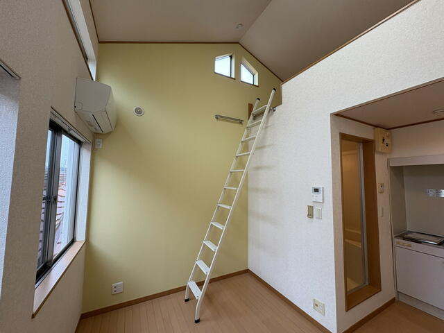 【内装】 | グリーテラス | 別のお部屋の参考写真です