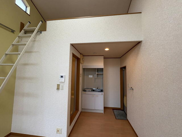 【その他】 | グリーテラス | 別のお部屋の参考写真です