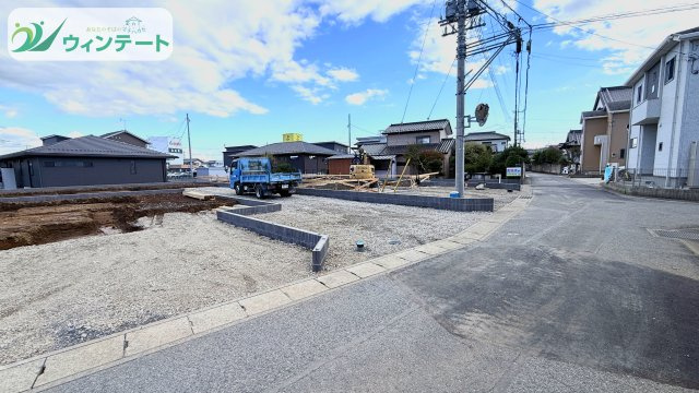 【Livele Garden】　古河市三杉町の前面道路含む現地写真|現地写真です。敷地面積204.16㎡（61.75坪）とゆとりの広さ。日当たりや風通しはぜひ現地でご確認ください。