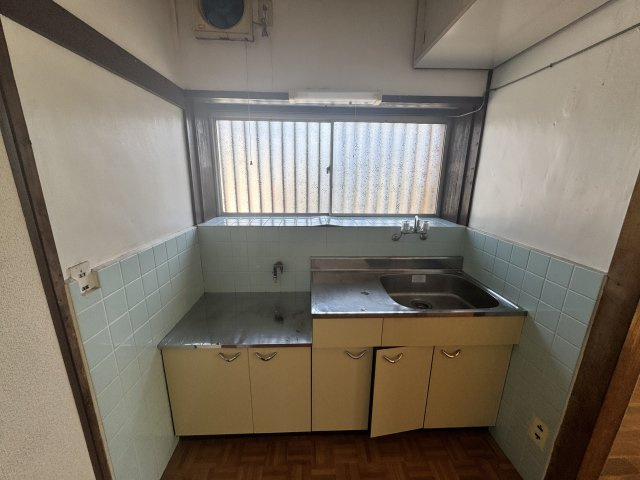 南丘一丁目　戸建のキッチン
