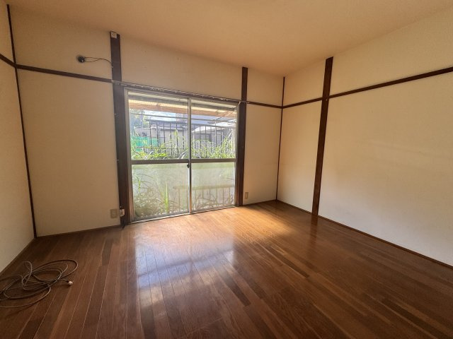 南丘一丁目　戸建の居間・リビング