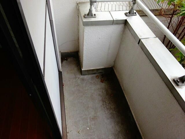 【バルコニー】