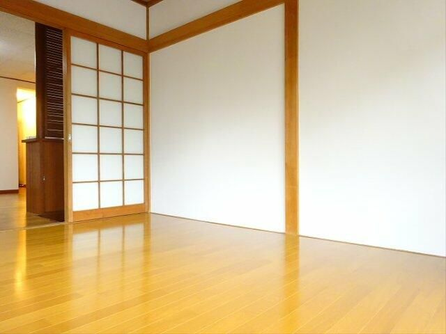 【寝室】