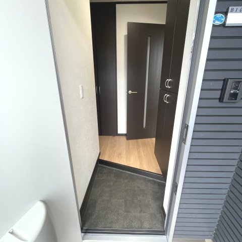 プチメゾン日の出Ｂの玄関