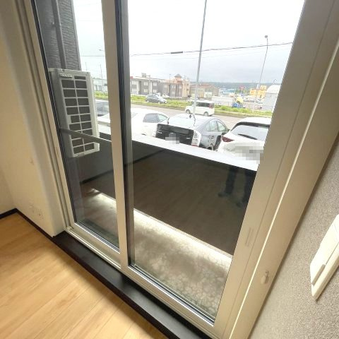 プチメゾン日の出Ｂのバルコニー