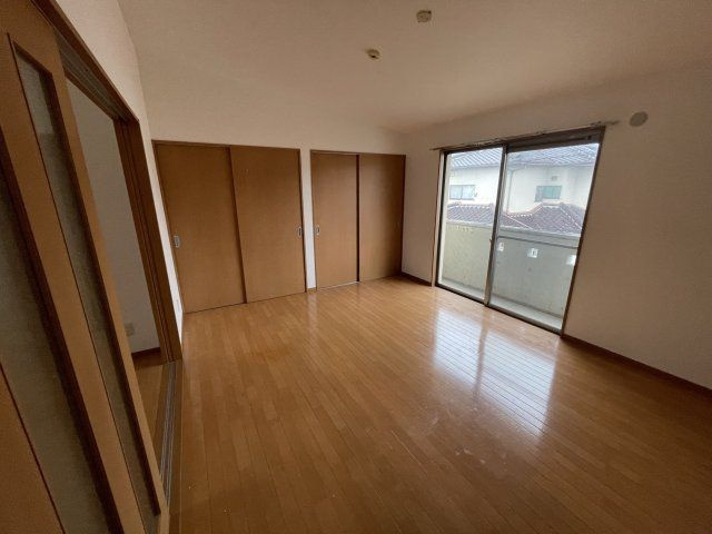 ドリームステージ西長住の居間・リビング