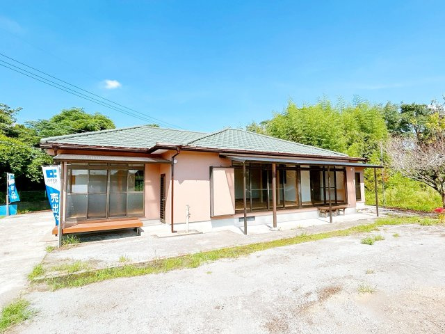 都城市野々美谷町の中古一戸建の外観