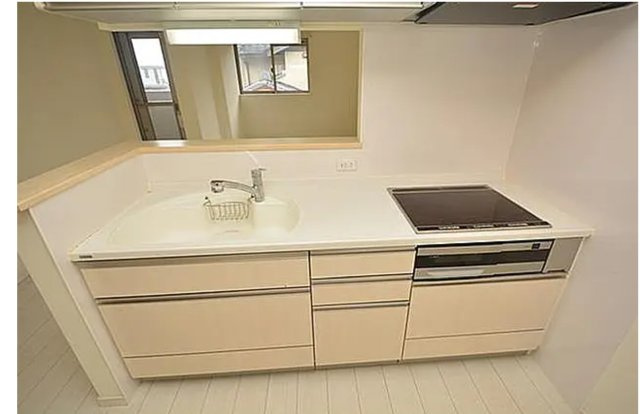 兵庫県宝塚市1棟売りアパート　阪急「売布」駅徒歩5分のキッチン