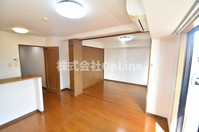 東大阪市岩田町１丁目の賃貸マンションの内装