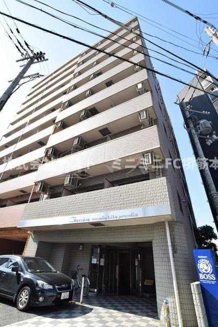 ジュネーゼ梅田北プラウディアの外観