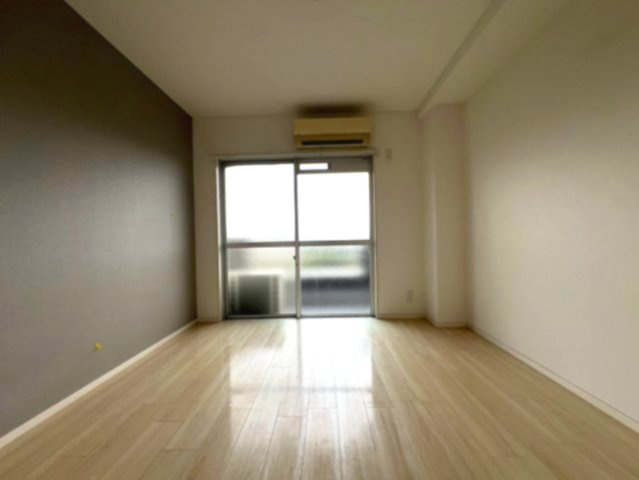 【寝室】 | APART1