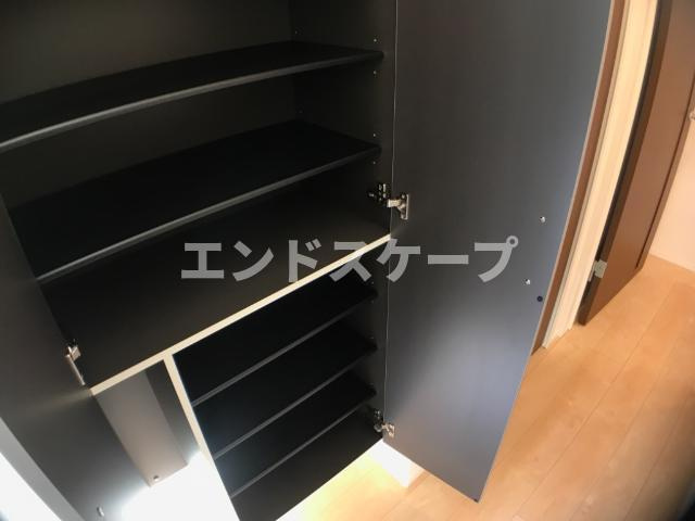 グランデⅡの収納|玄関収納
高崎、前橋のお部屋探しはエンドスケープまで！お客様の理想お聞かせ下さい♪