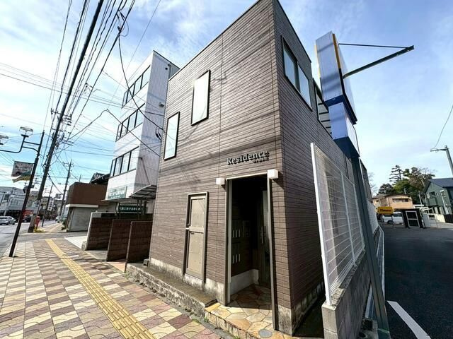 レジデンス鳩ヶ谷本町の外観