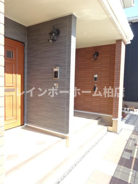 特典：仲介手数料が50％OFFです‼のエントランス