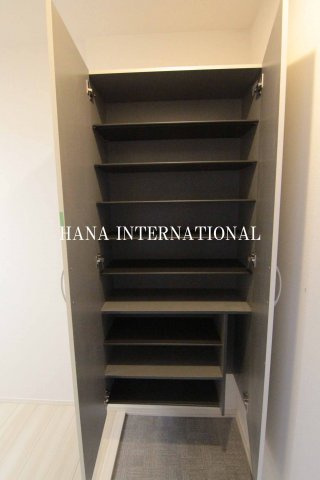 メゾンセレーナの玄関|他部屋参考写真です