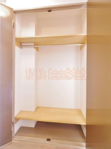 小平市花小金井南町１丁目の賃貸マンションの収納