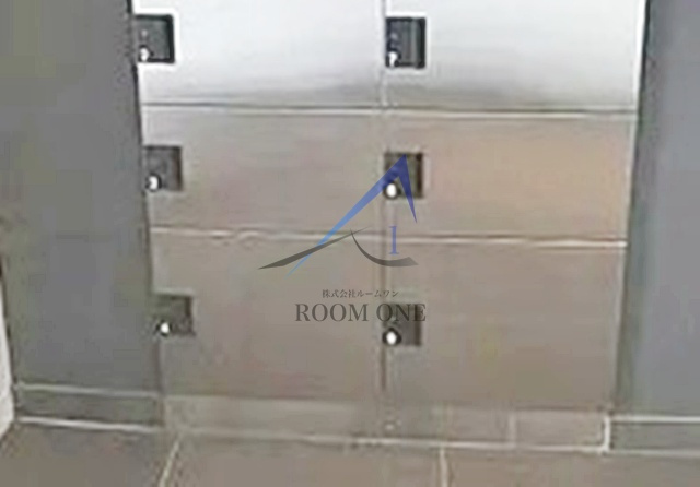 RELUXIA板橋区役所前のその他共用部分|宅配ボックスです。