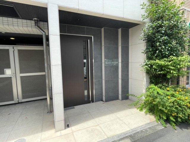 ニュー・ビジョン東向島のエントランス