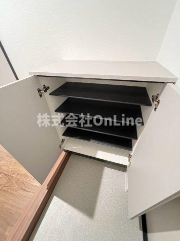 東大阪市高井田元町２丁目の賃貸マンションの収納