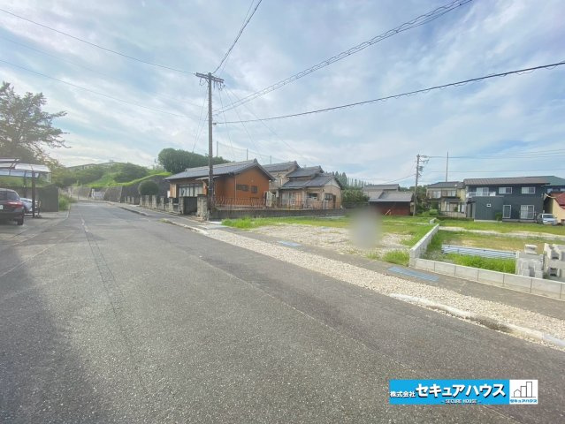 【同施工物件ご案内可能】東浦町大字生路字　全6棟の前面道路含む現地写真|事前予約にて現地ご見学いただけます！お気軽にお問い合わせください♪
■株式会社　セキュアハウス■
住宅ローンに強く、知識、経験豊富なスタッフ在籍
お客様に寄り添い、ご成約後もサポート致します