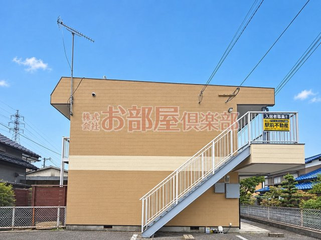 レピュート平田の外観