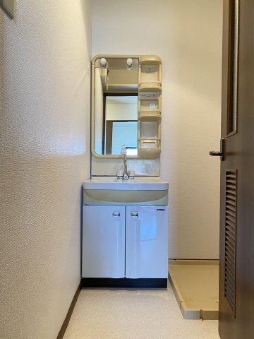 センチュリーライフの洗面所