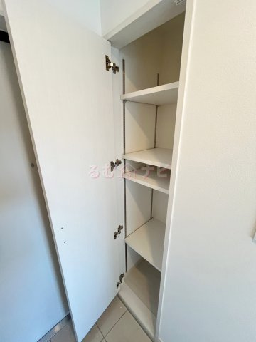 福岡市博多区三筑２丁目の賃貸マンションの収納