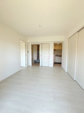 福岡市博多区三筑２丁目の賃貸マンションの居間・リビング