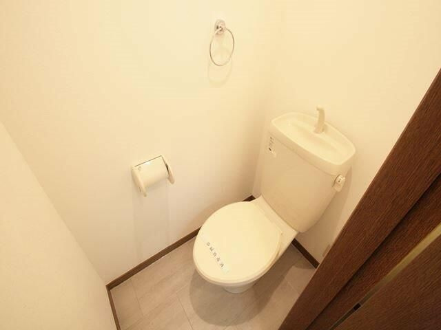【トイレ】 | キューブフラット | 落ち着いたトイレです