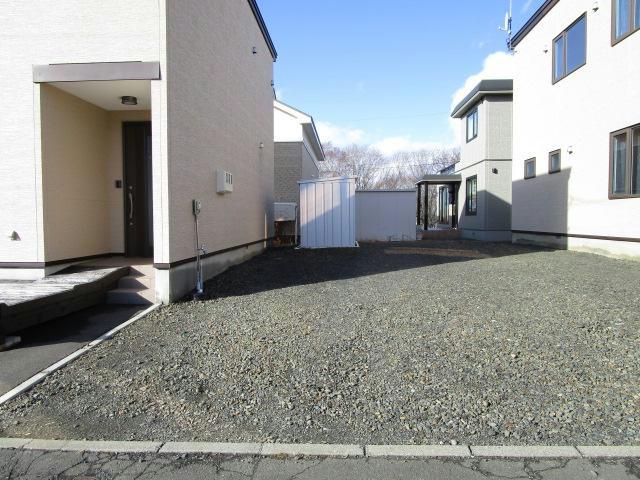 フェリーチェの駐車場