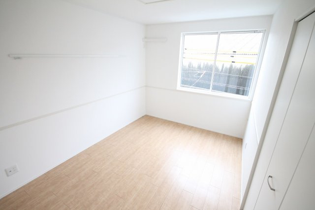 流山市駒木借家A棟の子供部屋