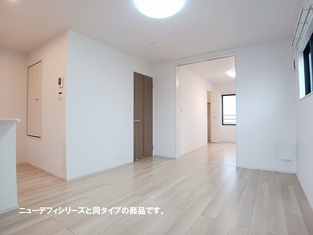 藤光町１丁目アパート　Ⅰの居間・リビング