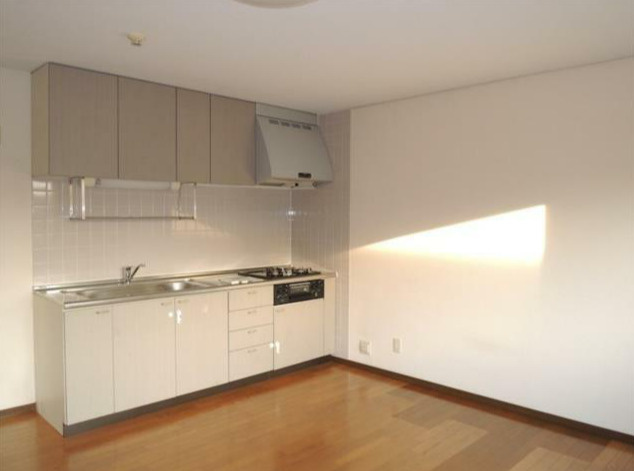 川崎市多摩区菅北浦１丁目の賃貸マンションの居間・リビング