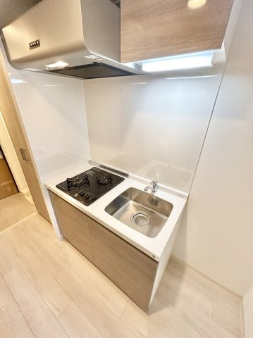 フォーリアライズ弁天町ノビアのキッチン