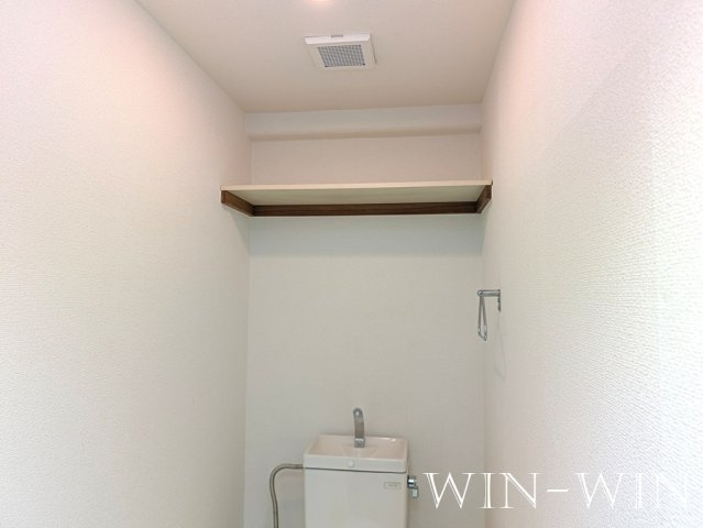 フリーダムコート 弐番館のトイレ