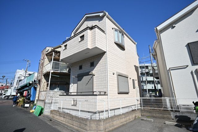 スタシオン久我山の外観