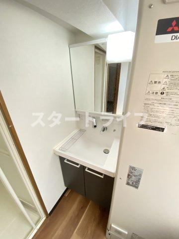 大阪市淀川区西中島２丁目の賃貸マンションの洗面所