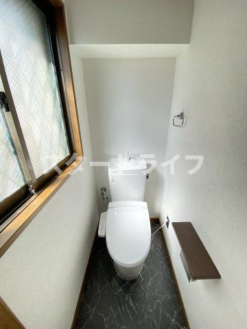 大阪市淀川区西中島２丁目の賃貸マンションのトイレ