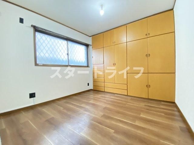大阪市淀川区西中島２丁目の賃貸マンションの寝室