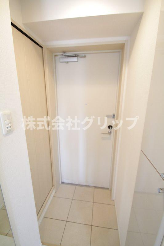 ガーラ横濱南の玄関