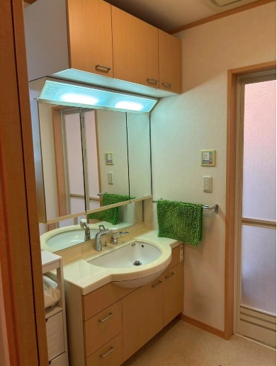 【独立洗面台】 | 花見川区千種町　中古戸建て | 洗面室