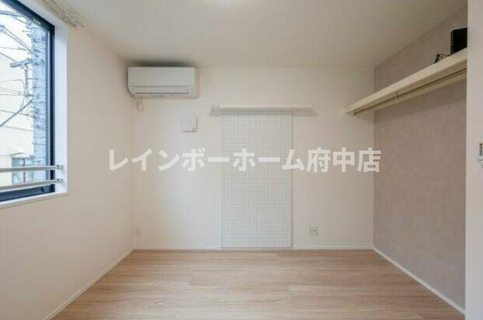 ＯＰＥＮ　ＲＩＳＥ府中小柳Ⅰの寝室