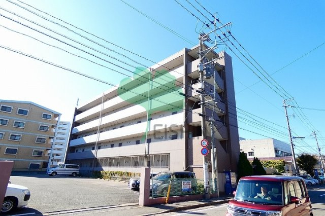 アンビシャス江崎の外観|外観です。