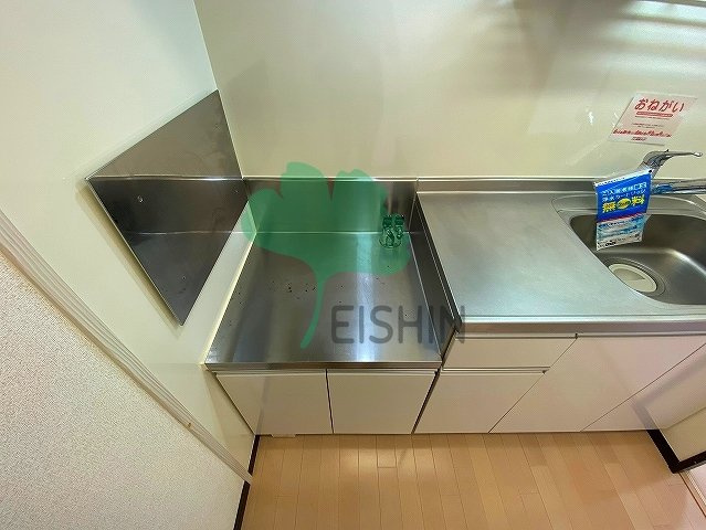 スカイシャトレ空港南のキッチン